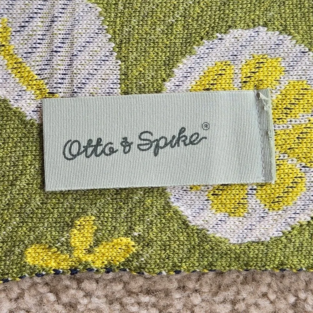 100% Merino Wool Scarf Lemons